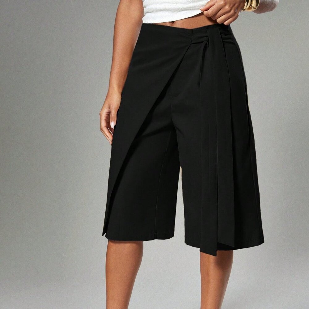 Black Casual Sexy Tailored Wrap Women's Wide Leg Bermuda Shorts with Tie Detail - Picture 3 of 5